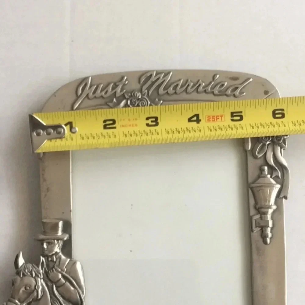 4x6 Just Married Picture Frame with Horse & Buggy